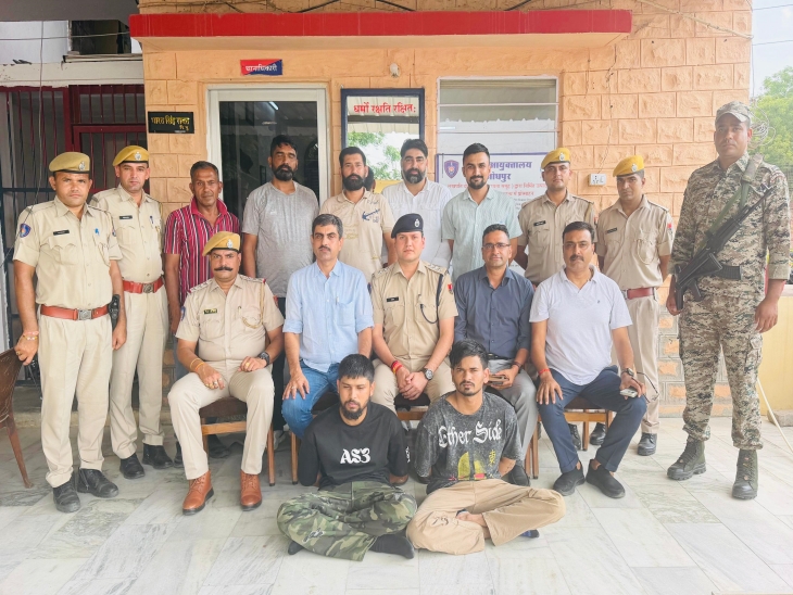आरोपियों ने पुलिस को बताया कि उनको 2 बिजनेसमैन को शूट करने का टारगेट मिला हुआ था।