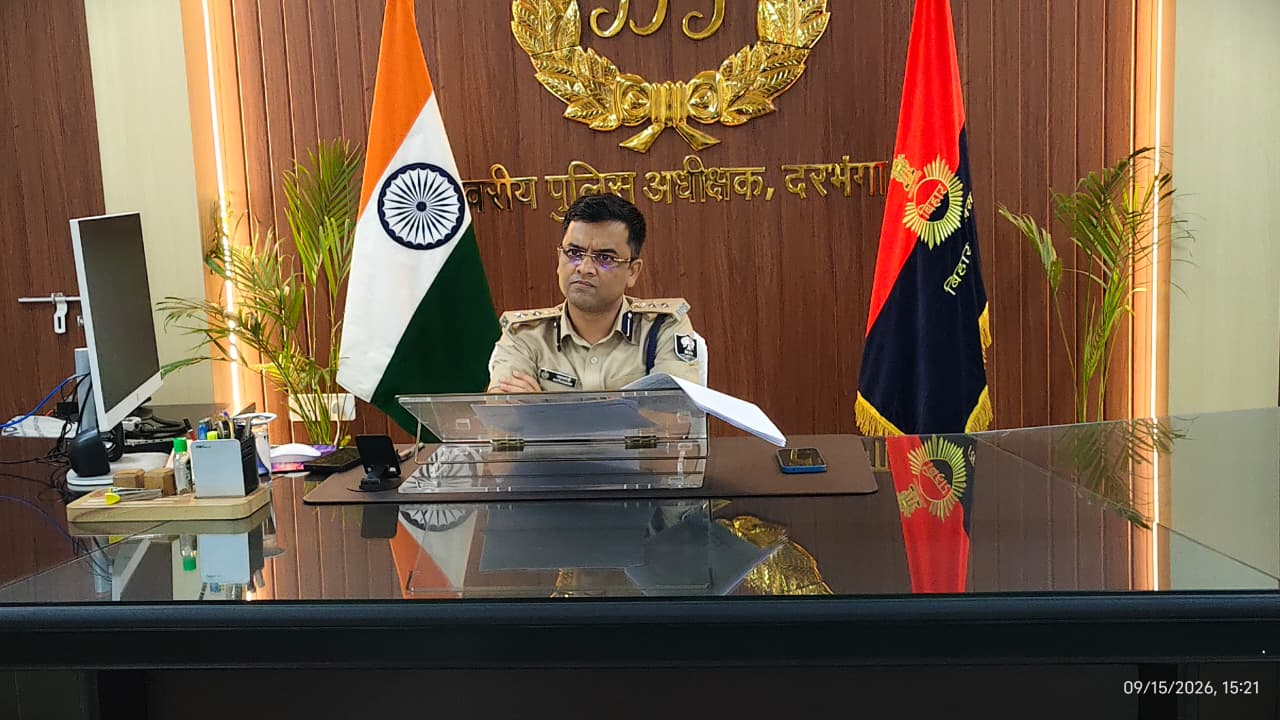 ग्रामीण एसपी की अनुशंसा पर सीनियर एसपी ने सस्पेंशन की कार्रवाई की।