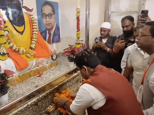 नितिन नवीन ने संत शिरोमणि गुरु रविदास मंदिर में पूजा-अर्चना भी की।