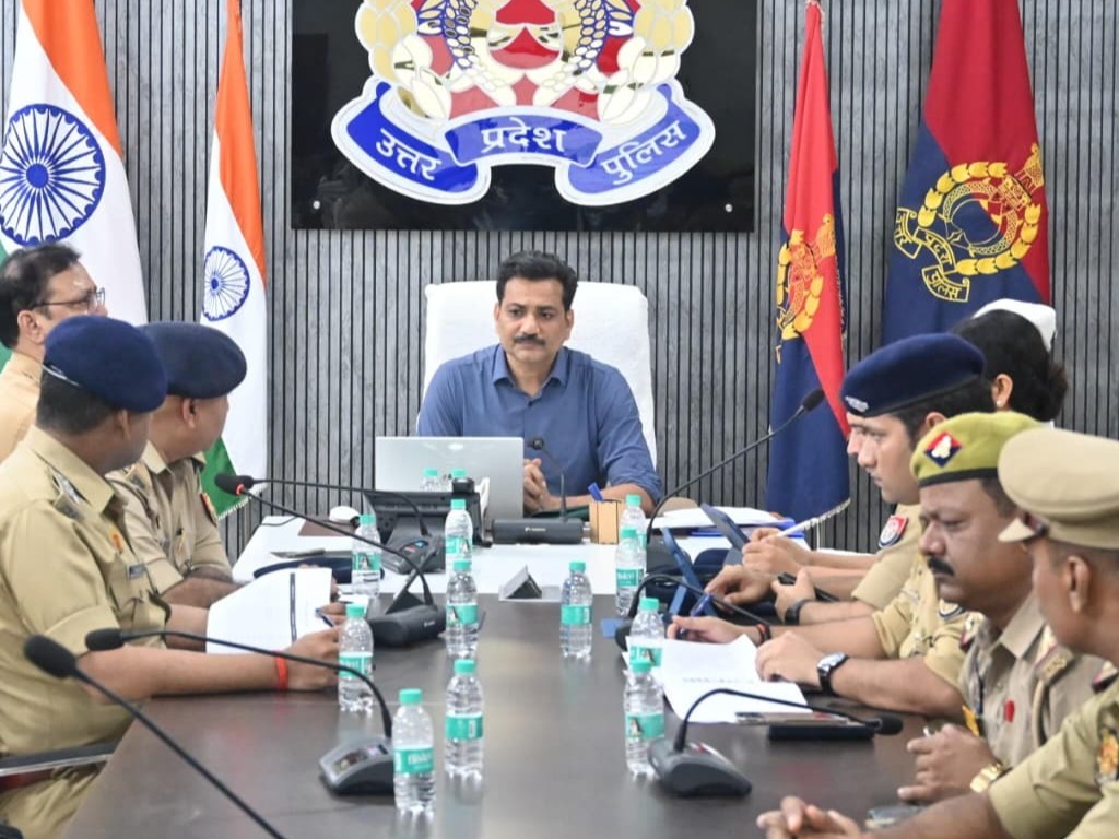 गिरफ्तारी के बाद भी बंद नहीं होगी केस फाइल, सीपी ने थानों से मांगी रिपोर्ट|वाराणसी,Varanasi - Dainik Bhaskar