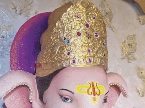 व्यापारी परिवारों की चौथी पीढ़ी संभाल रही आयोजन की जिम्मेदारी। - Dainik Bhaskar