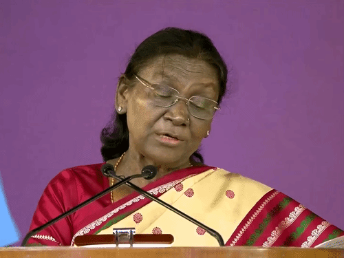 President Draupadi Murmu presented the 72nd National Film Awards.