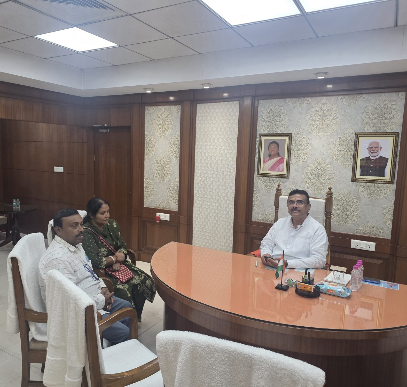 TMC प्रत्याशी ने नाम वापस लेने से पहले CM शुभेंदु से मुलाकात की थी।