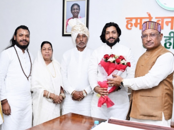 गुरु बालदास ने कहा कि समाज के लोगों ने मुख्यमंत्री से मुलाकात की। (फाइल फोटो)