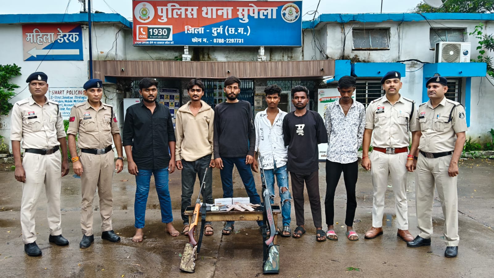 पुलिस ने आरोपियों को किया गिरफ्तार।