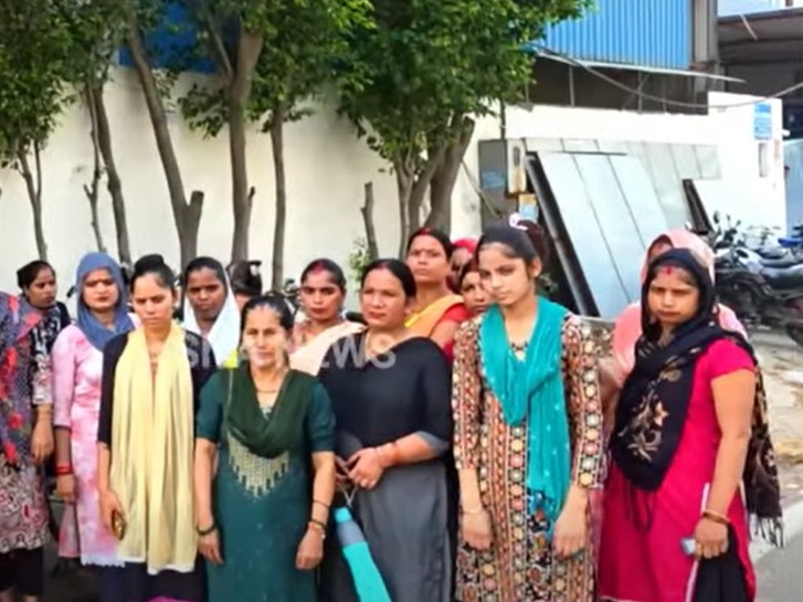 बोले- 2 महीने से नहीं मिली सैलरी, दुकानदारों ने उधार राशन देना बंद किया|गोहाना,Gohana - Dainik Bhaskar