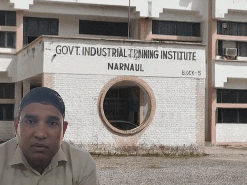 नारनौल में अधिकारियों को लेटर भेजा- साथी ने कुर्सी उठाकर फेंकी, गालियां दीं|नारनौल,Narnaul - Dainik Bhaskar