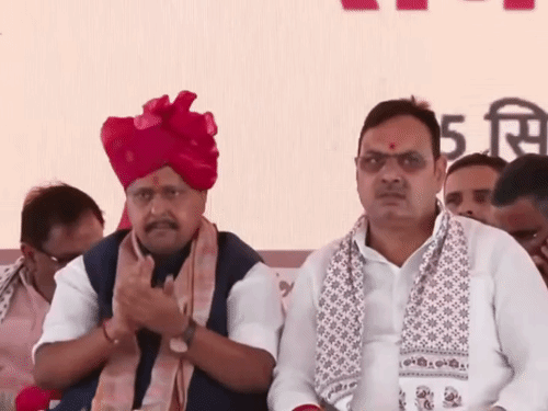 दादिया में बीजेपी के राष्ट्रीय अध्यक्ष नितिन नवीन के साथ सीएम भजनलाल शर्मा भी मौजूद रहे।