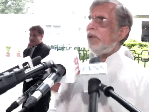 Pawan Khera Statement on CEC Gyanesh Kumar | Padma Bhushan Controversy