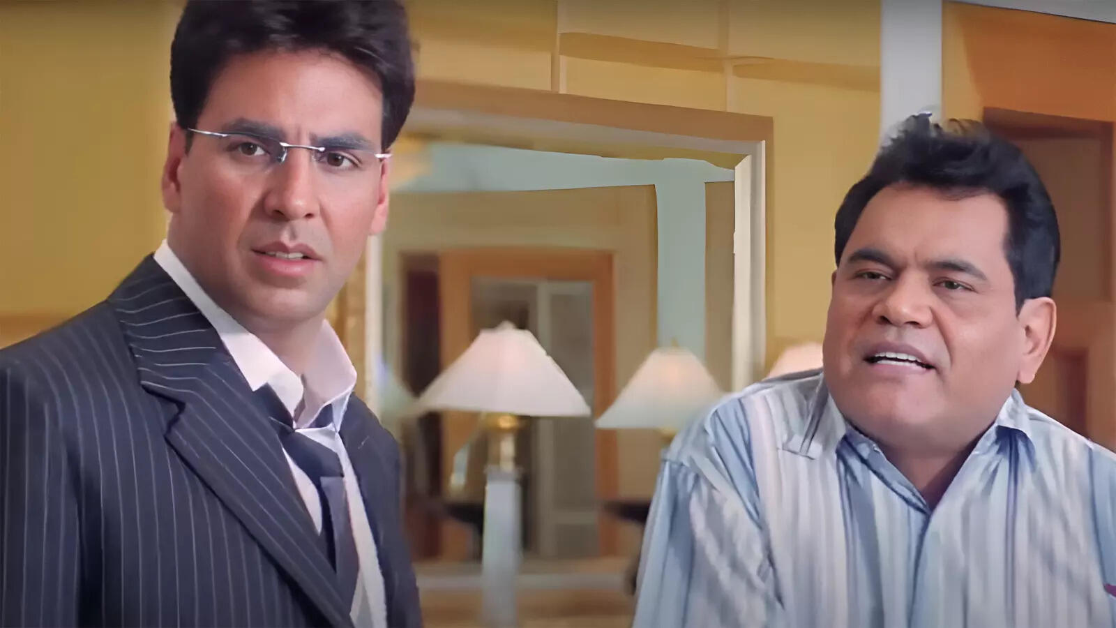 2007 में आई फिल्म 'वेलकम' में 'बल्लू' के रोल से उन्हें काफी प्रसिद्धि मिली।
