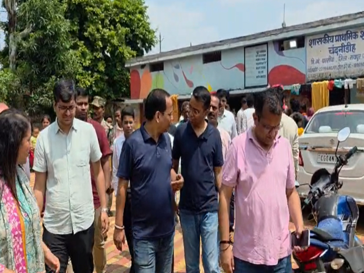 कलेक्टर ने अधिकारियों को बाढ़ प्रभावित लोगों के लिए राहत की कार्ययोजना तैयार करने के निर्देश दिए। - Dainik Bhaskar