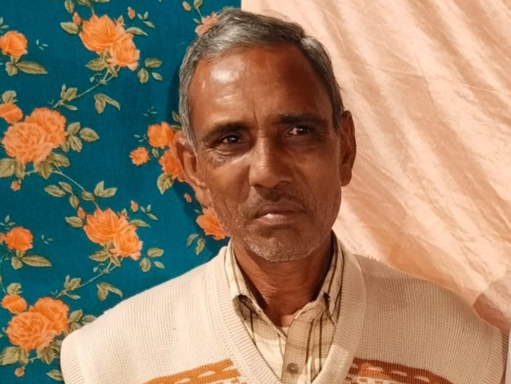 यह तस्वीर रामजी दास की है। वह बिल्डिंग में मिस्त्री के तौर पर काम कर रहे थे।