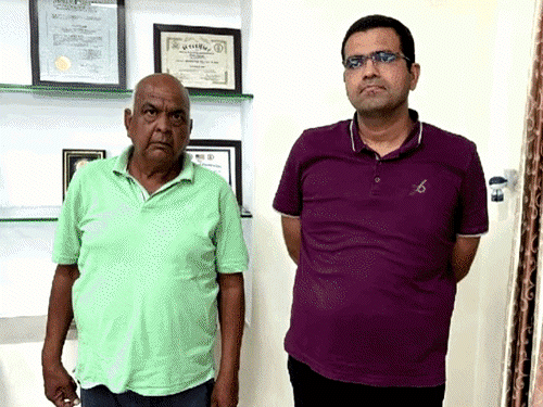 आरोप- रिकॉर्ड में नहीं दिखाया, 30 सितंबर से पहले रुपए देने को कहा था|उदयपुर,Udaipur - Dainik Bhaskar