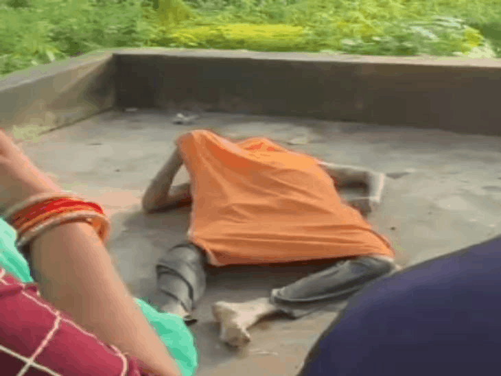 बिलासपुर में गणेश-प्रतिमा विसर्जन के दौरान नारियल लेने पानी में उतरे थे|बिलासपुर (छत्तीसगढ़),Bilaspur (Chhattisgarh) - Dainik Bhaskar
