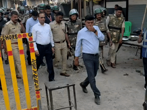 कलेक्टर-एसपी ने मौके का निरीक्षण किया।