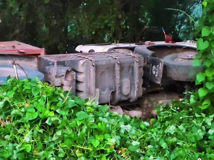 Muzaffarpur Truck Accident | Siho Hat Overloading Suspected