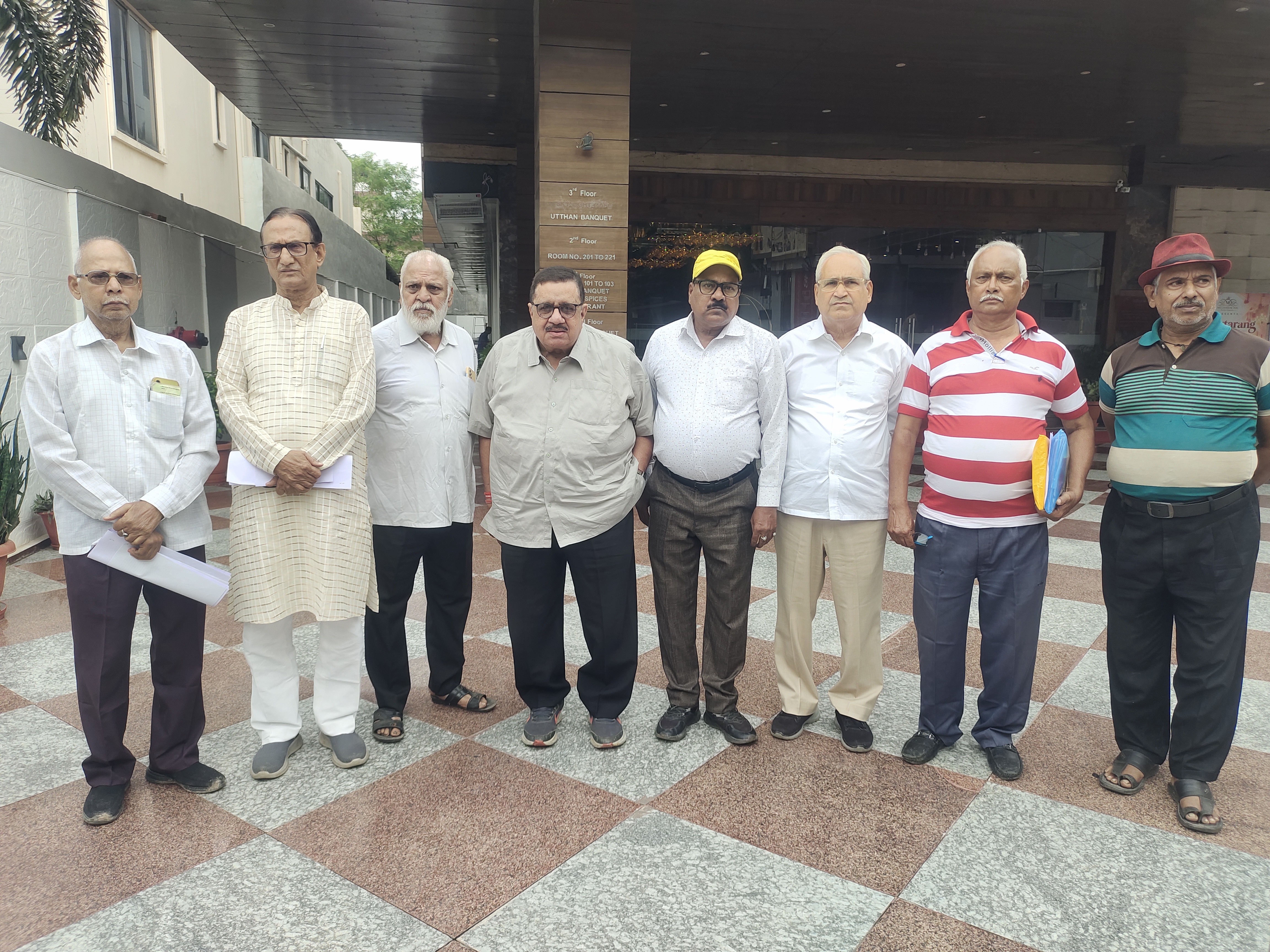 पुरानी पेंशन योजना बहाल करने समेत विभिन्न मांगों को लेकर आज 29 सितंबर को देशभर के पेंशनर एक दिवसीय आंदोलन करेंगे।