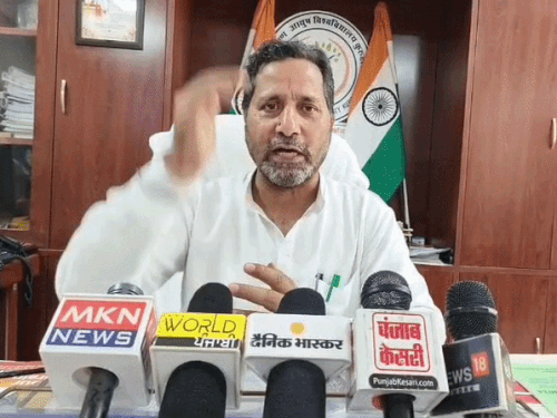 कुलपति प्रो. वैद्य करतार सिंह धीमान बोले- पहले फेज में 434 करोड़ से बनेंगे कैंपस।