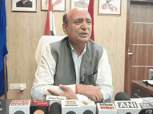 शिक्षा बोर्ड के चेयरमैन शंकर धुपड़।