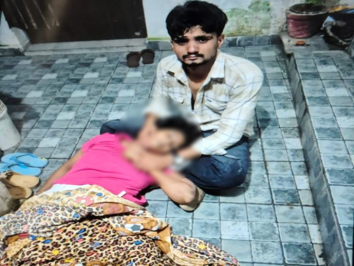बॉयफ्रेंड ने बताया कि अंजलि ने फांसी लगाकर आत्महत्या कर ली।