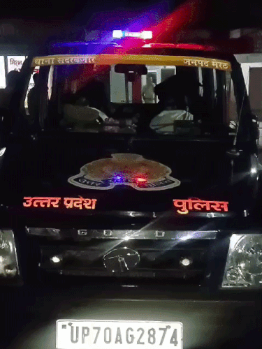 देर रात ही पुलिस दोनों आरोपियों को पश्चिम बंगाल से लेकर लौटी।