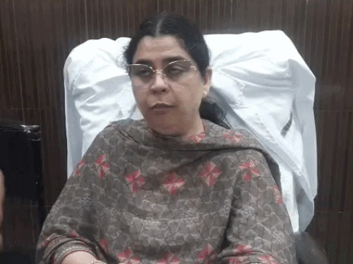 मामले की जानकारी देतीं सीएमओ डॉ. सुमन कोहली।