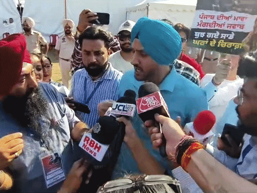 जालंधर में रैली के बाद सांसद हरभजन सिंह ने अपनी बात रखी। - Dainik Bhaskar