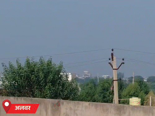 अलवर में सुबह-शाम गर्मी से राहत रही। दिन में धूप निकलने से हल्की गर्मी महसूस हुई।