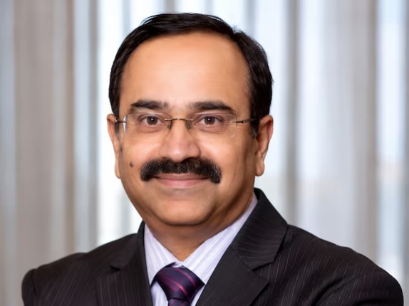 अनूप बागची को फाइनेंशियल सेक्टर में 30 साल से ज्यादा का अनुभव है। (फाइल फोटो) - Dainik Bhaskar