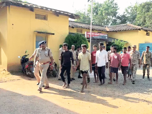 पुलिस ने सभी आरोपियों को न्यायिक रिमांड पर भेज दिया।