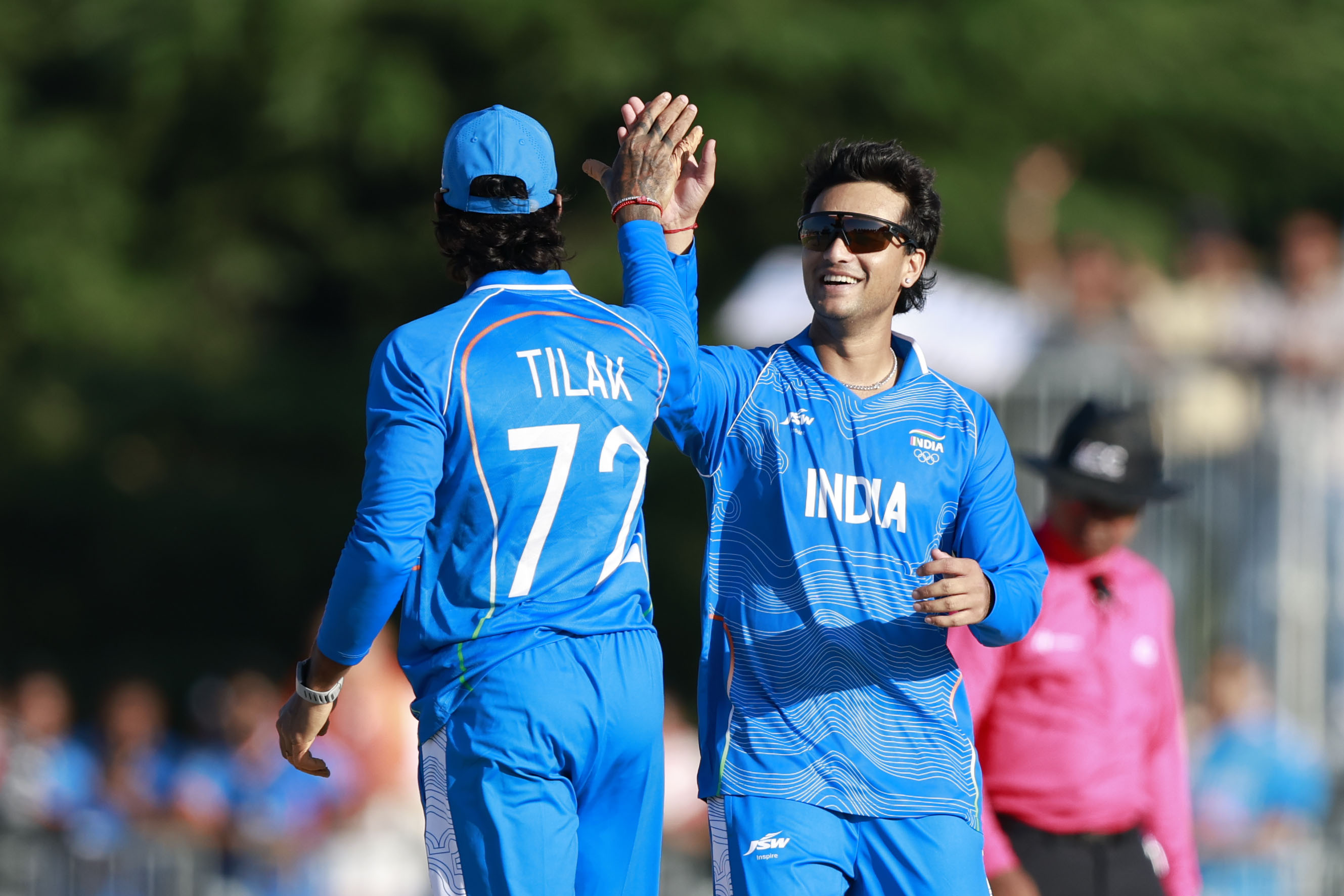 जीत सेलिब्रेट करते अभिषेक और तिलक। (फोटो- BCCI)