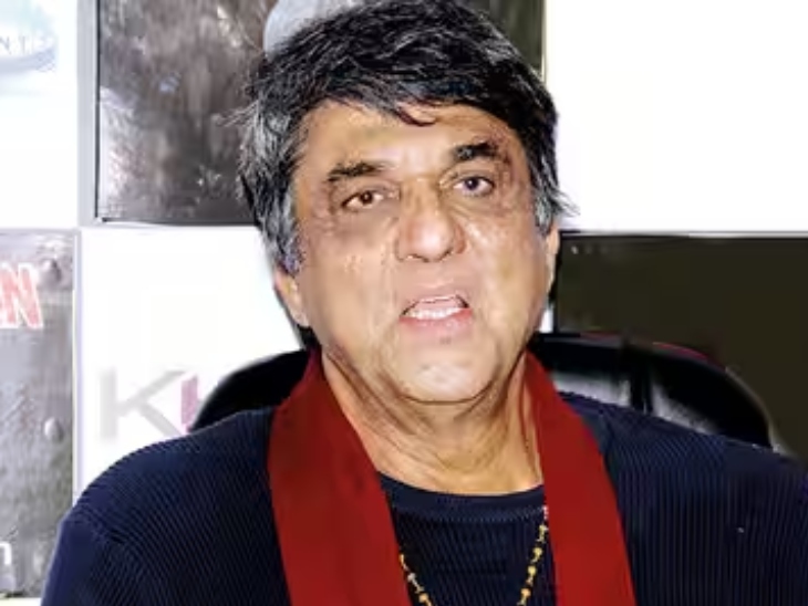 अभिनेता मुकेश खन्ना ने बी.आर. चोपड़ा के सीरियल महाभारत (1988-1990) में भीष्म पितामह का किरदार निभाया था।