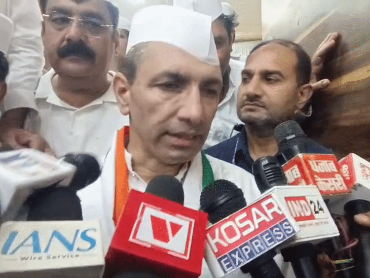 जीतू ने कहा, प्रदेश बेरोजगारी, कुपोषण और किसान कर्ज की समस्या से जूझ रहा है।