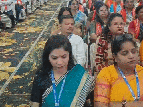 प्रदेश भर से 1200 से ज्यादा उद्यमी भाग ले रहे हैं।