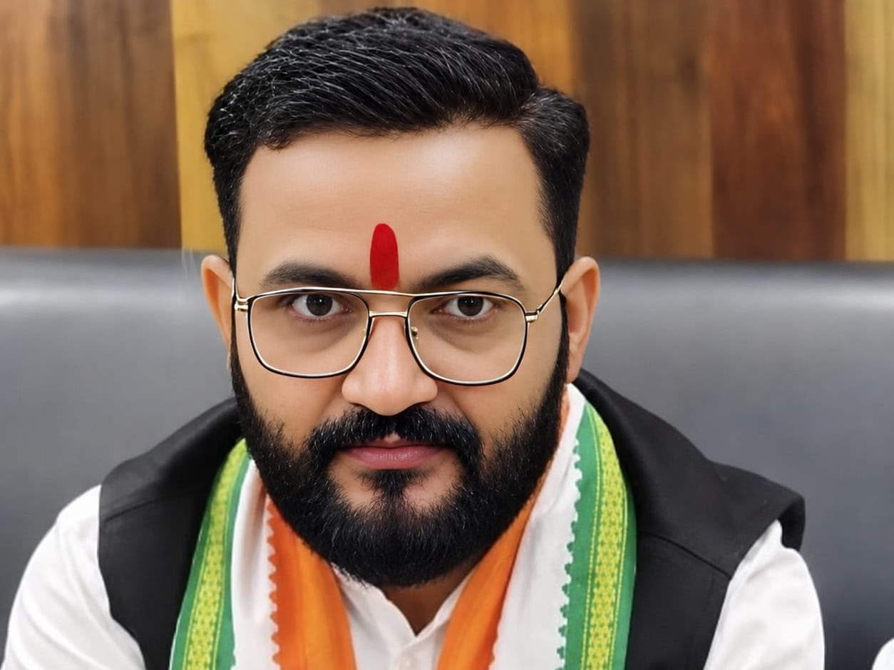 कांग्रेस जिला महासचिव अमित त्रिपाठी अम्बुज। - Dainik Bhaskar