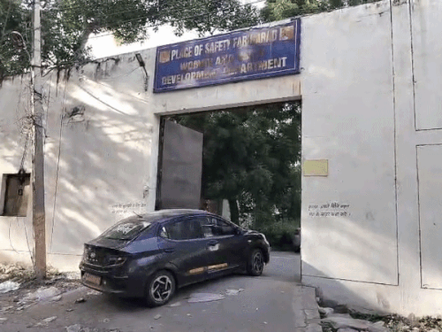 फरीदाबाद बाल सुधार गृह से 3 नाबालिग बाल बंदी फरार हो गए। - Dainik Bhaskar