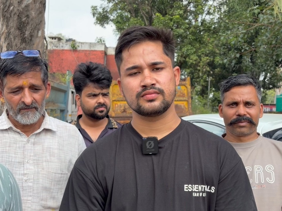 मृतका के चचेरे भाई ने वॉट्सऐप चैट के बारे में जानकारी दी।