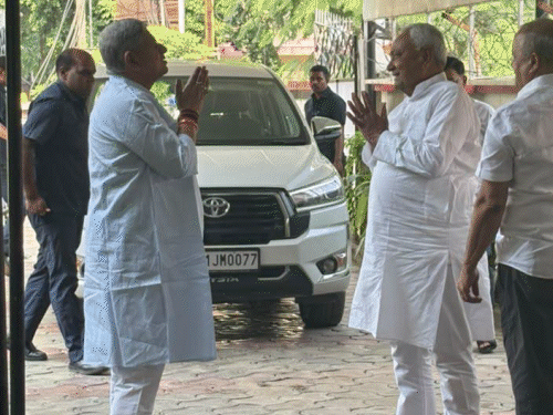 नीतीश ने उम्मीदवार बनाया, विरोध हुआ तो उस वक्त एक्शन क्यों नहीं; नीरज के लिए वोट नहीं मांगेंगे|पटना,Patna - Dainik Bhaskar
