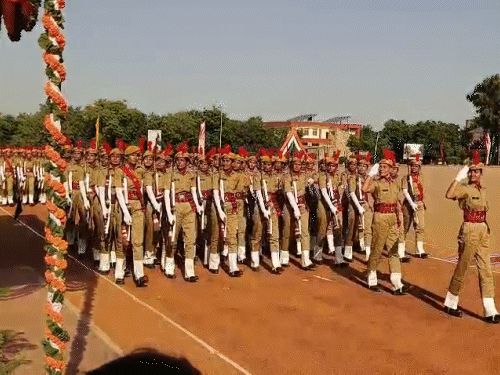 पासिंग आउट परेड में प्रदेश के अलग-अलग शहरों, गांवों और ढाणियों से आई 438 महिला कॉन्स्टेबल ने देश और जनसेवा की शपथ ली।