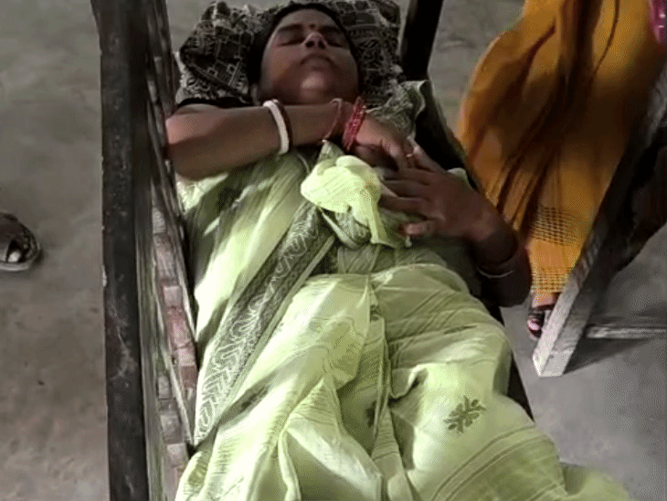 गैस के चलते महिला टीचर हुई बेहोश।