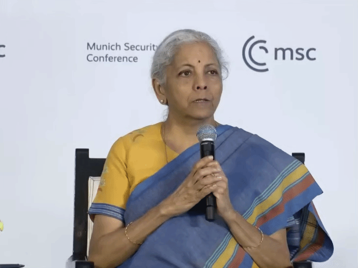 वित्त मंत्री निर्मला सीतारमण म्यूनिक सिक्योरिटी कॉन्फ्रेंस में बोलते हुए। - Dainik Bhaskar