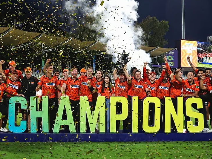 सनराइजर्स ईस्टर्न केप ने 2026 सीजन का टाइटल जीता था। यह टीम  का तीसरा खिताब था।  - Dainik Bhaskar