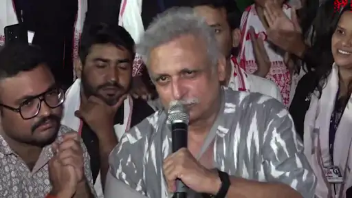 पीयूष मिश्रा झारखंड छात्र आंदोलन में शामिल हुए थे।