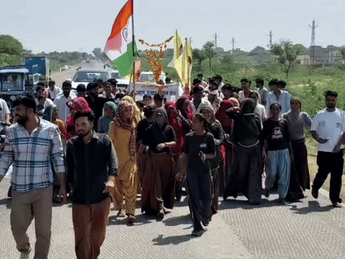 नरेश मीणा की यात्रा टोंक पहुंची है।