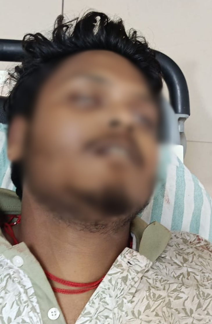 युवक ने अस्पताल पहुंचने से पहले दम तोड़ दिया।