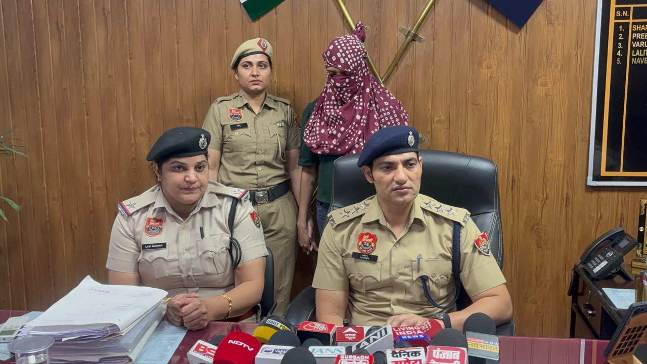 सूर्यदिता के बारे में जानकारी देते ACP क्राइम नवीन शर्मा।