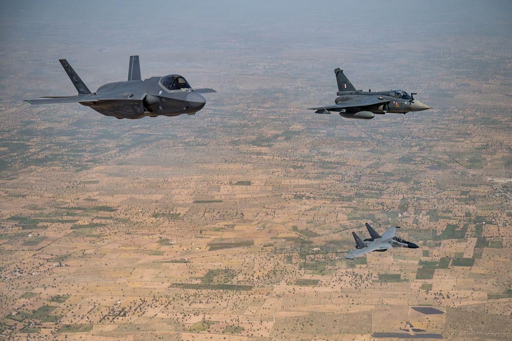तरंग शक्ति में अमेरिकी F-35 का जलवा।
