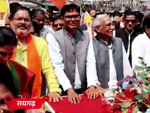 छत्तीसगढ़ में 38 जगह बनेंगे सेवा ज्योति चौक; BJP कार्यकर्ताओं को कराया विकसित भारत-2047 का संकल्प|रायपुर,Raipur - Dainik Bhaskar