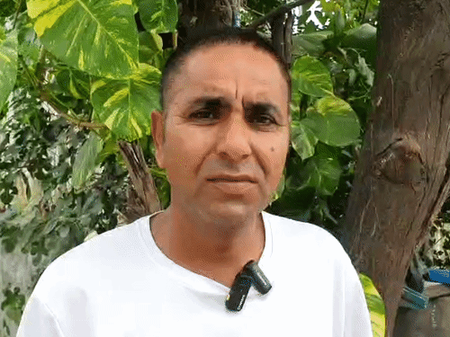 मामले की जानकारी देते हुए मुख्तियार।