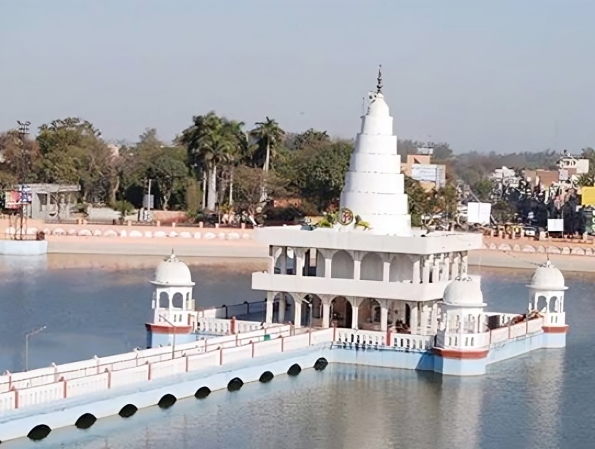इस रानी के तालाब को जींद रियासत की पहचान कहा जाता है।